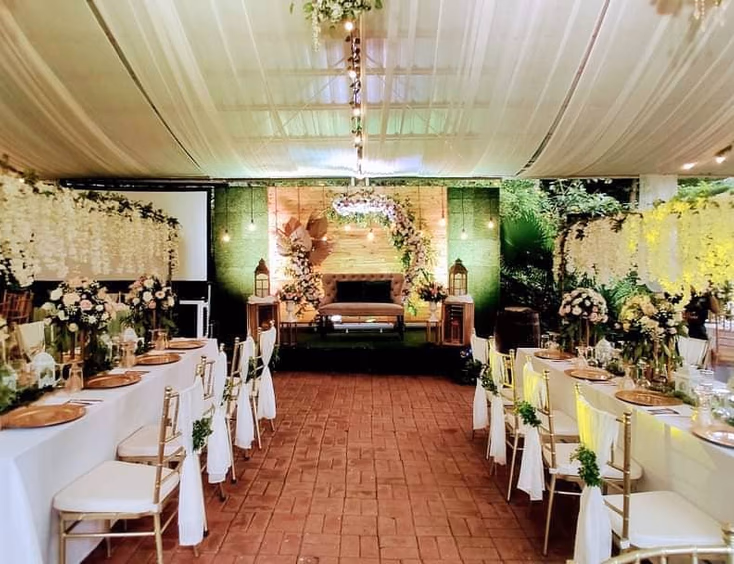 Casa Grande Flora