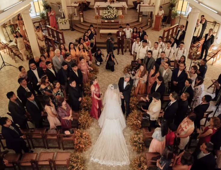 Lia Weddings
