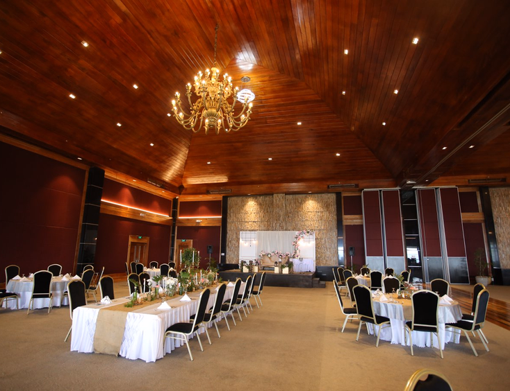 Alta D' Tagaytay Hotel