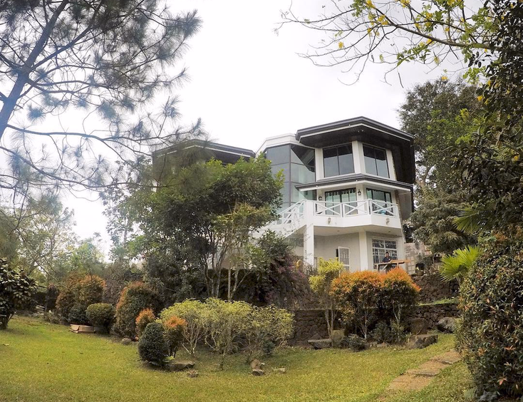 Amberfields Farmhouse