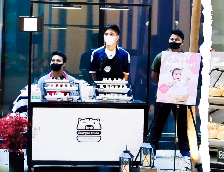 Burger Cubs Mini Burgers