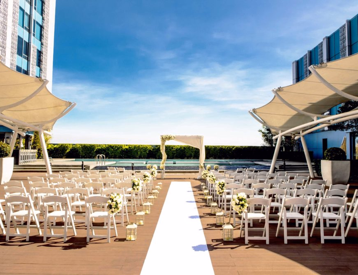 Crimson Hotel Filinvest City Manila