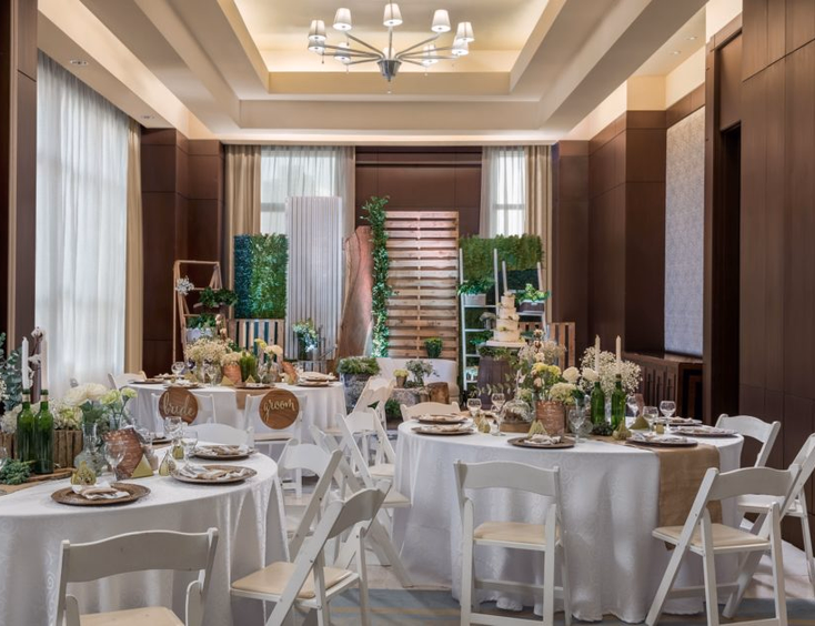 Crimson Hotel Filinvest City Manila