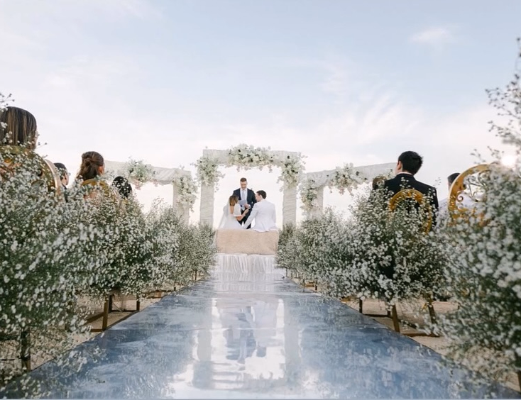 Crimson Resort and Spa Mactan