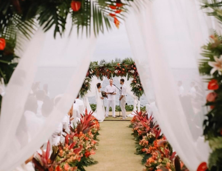 Crimson Resort and Spa Mactan