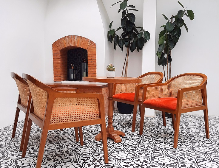 Gallery MiraNila by The Blue Leaf