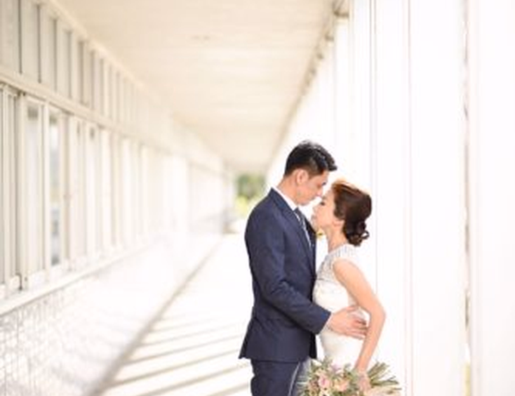 The Perfect Grey Wedding Photography