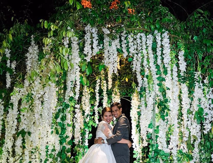 Tita Sonya Tagaytay Event Flowers & Designs