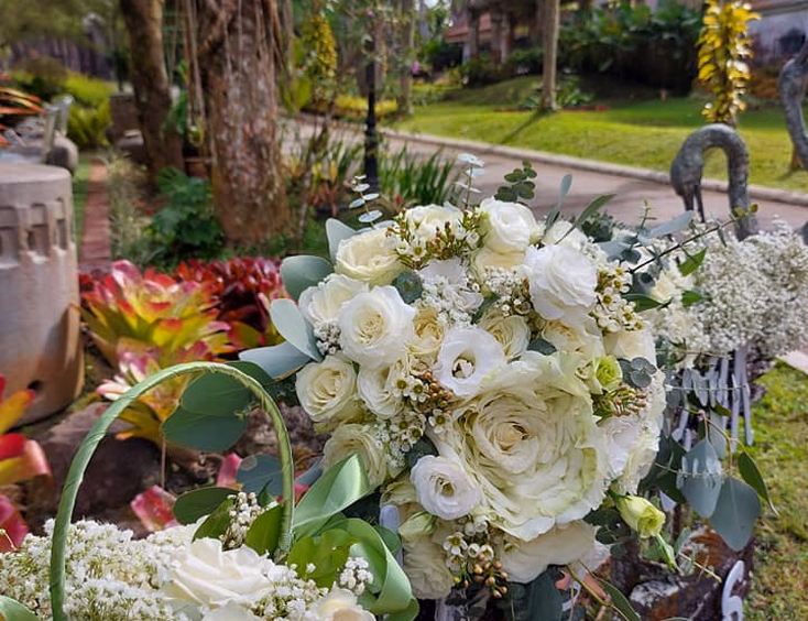 Tita Sonya Tagaytay Event Flowers & Designs