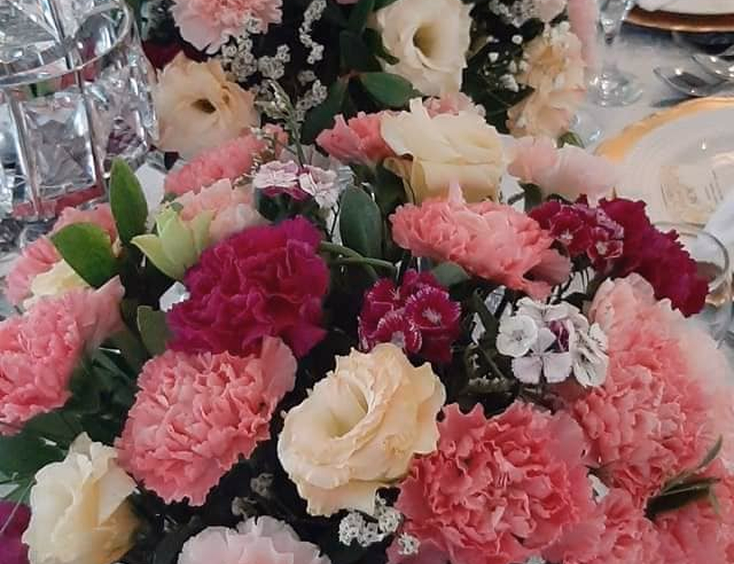 Tita Sonya Tagaytay Event Flowers & Designs